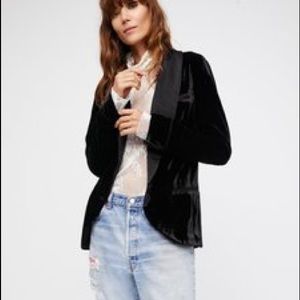 Free People Black Velvet Tuxedo Blazer Size XS